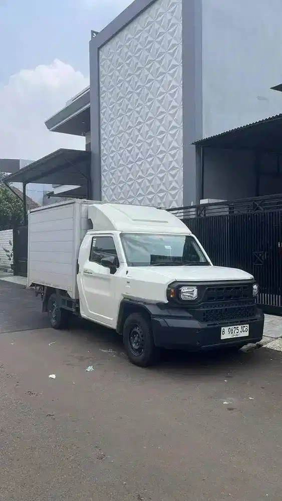 toyota hilux (2025)