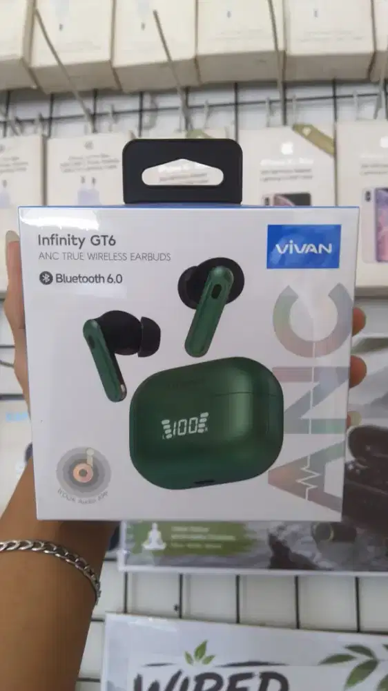 TWS VIVAN INFINITY GT6