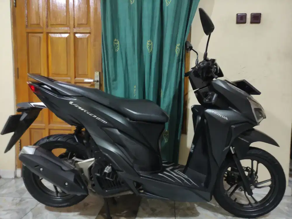 ISTIMEWA LOW KM VARIO 150 KEYLESS CBS ISS SUPER MULUS NO MINUS