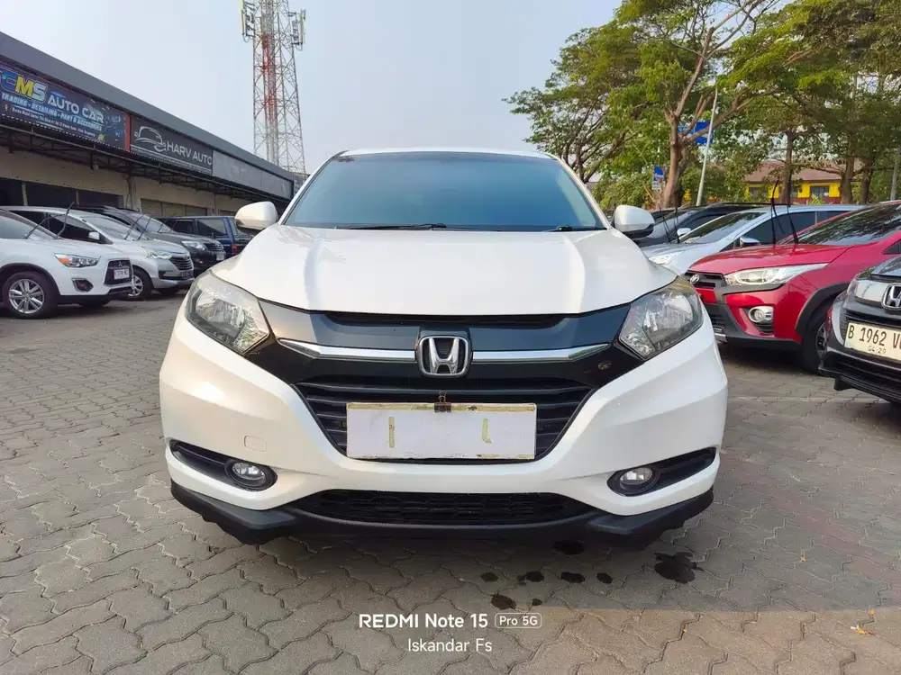 Hrv E Cvt'15 Tgn1 Pjk 03'27 Km87rb kondisi prima ori siap pakai