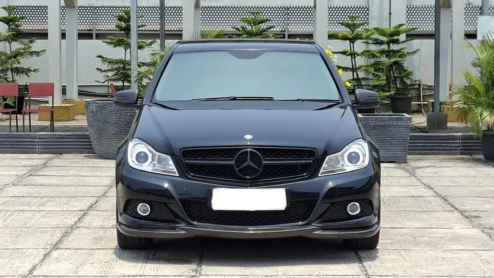 Mercedes-Benz C200 CGI 2013