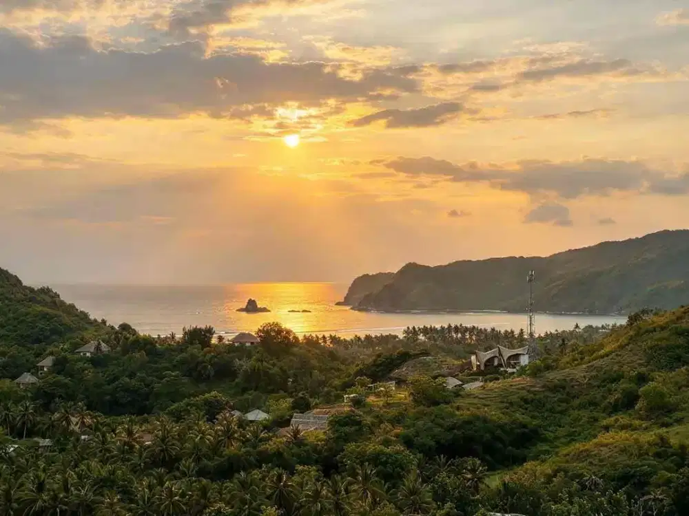 DIJUAL TANAH VIEW LAUT & BUKIT DEKAT PANTAI MAWUN – TAMPAH, LOMBOK