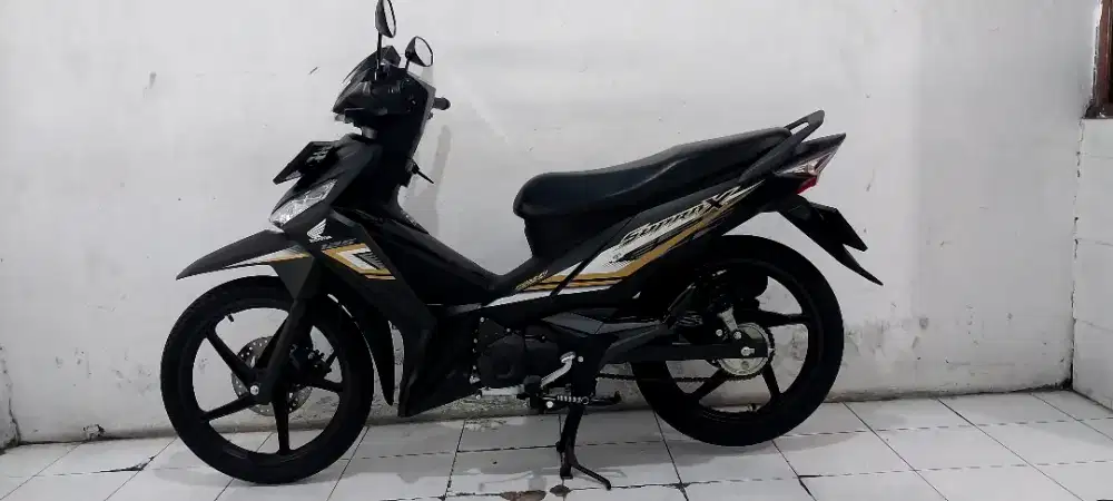 Honda supra x 125 cw fi
