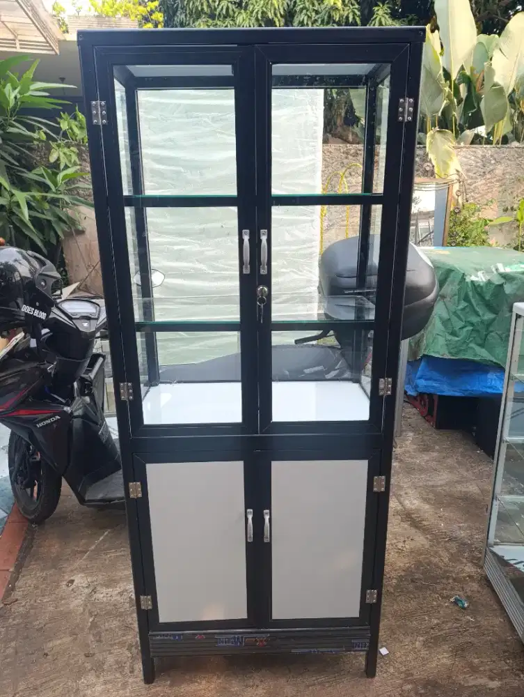 Jual Etalase BENSIN kondisi baru,  pamulang barat, Tangerang Selatan