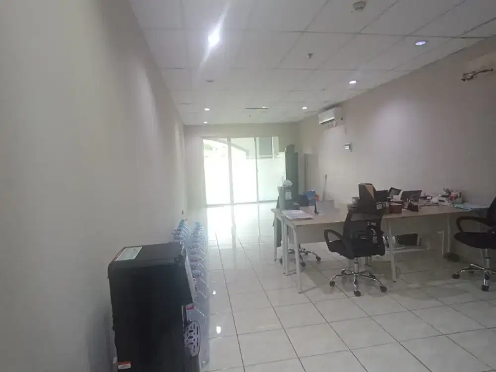 DISEWAKAN RUKO FRENCH WALK – COCOK UNTUK KANTOR