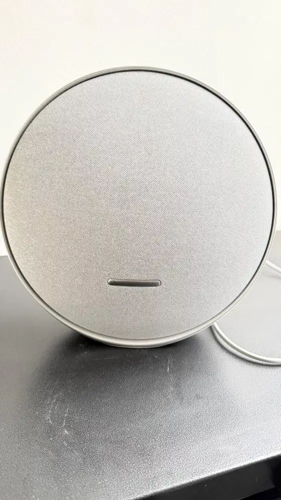 Harman cardon onix 9