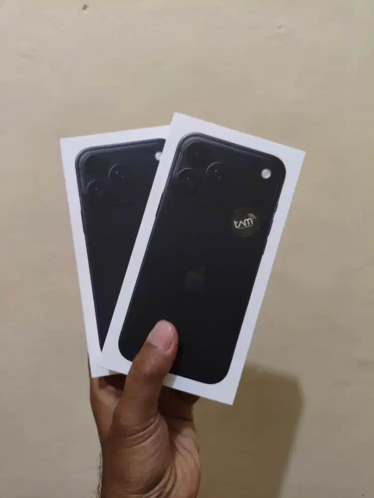 iPhone 18 promax 256gb black
