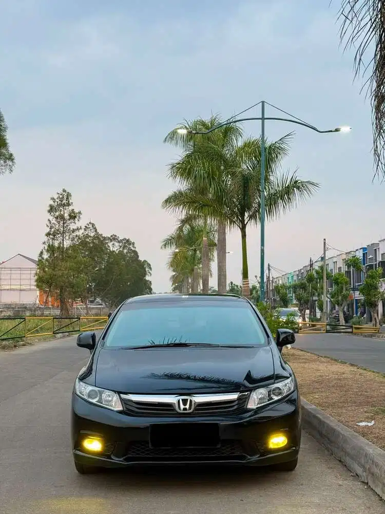 Honda Civic 2013 Bensin