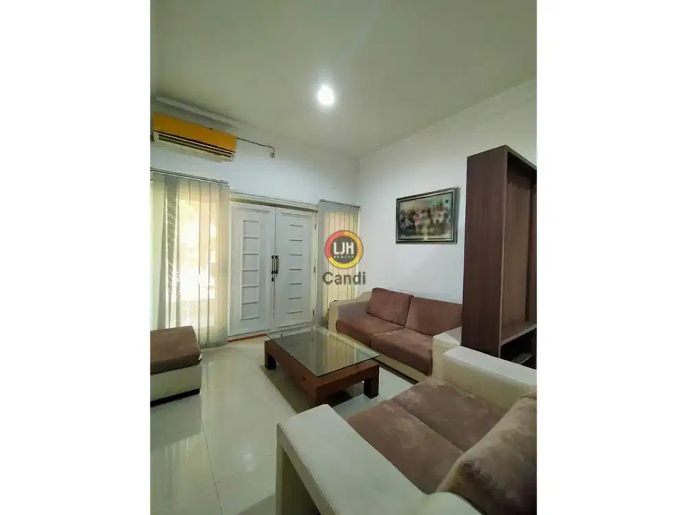 Rumah di Candi Golf Alamanda Semarang