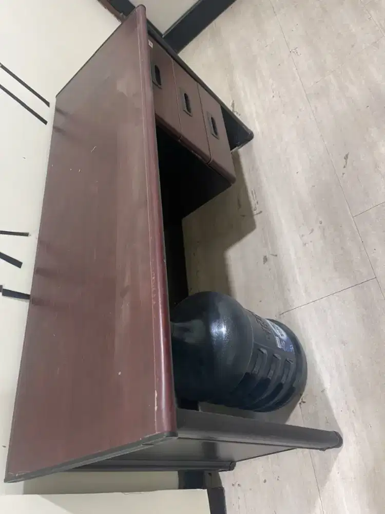 Meja kantor utk printer