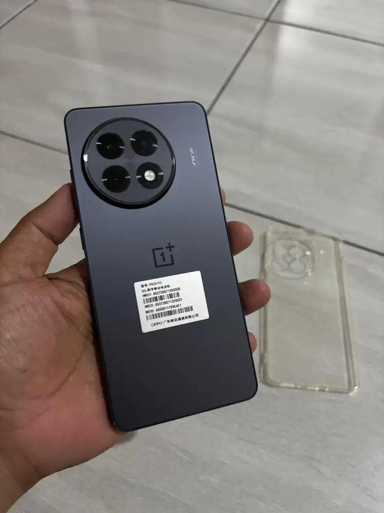 Oneplus Ace 5 16/512 GB hp saja tt