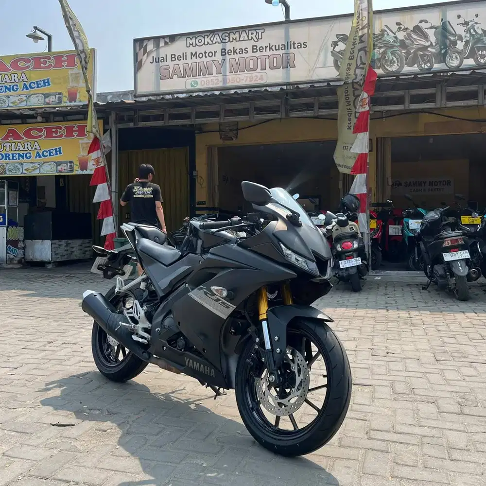 ‼️KM  LOW‼️FOR SALE YAMAHA R15 V3 2021 ( SECOND LIKE NEW )