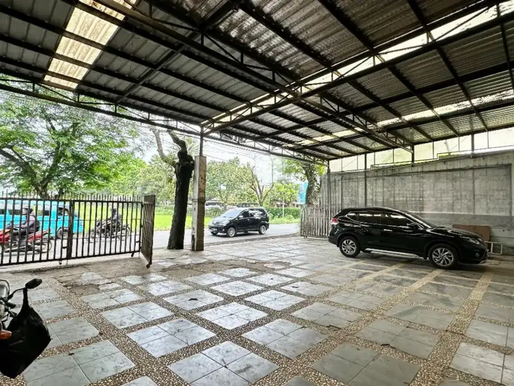 Dijual Dan Disewakan Gudang Siap Pakai Cocok Buattpat Usaha Matrial atau Wash Car Lokasi di Jalan Raya Soreang Banjaran