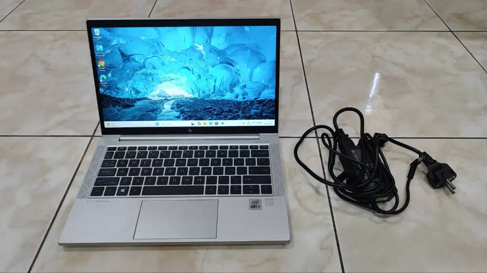 Laptop HP Elitebook 830 G7 Intel Core i7 / 16GB / 512GB Win 11 Pro
