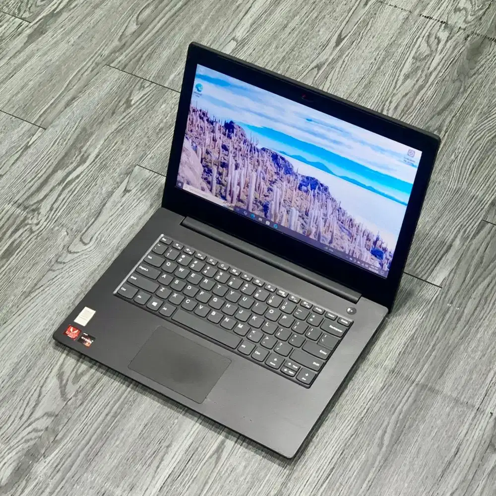 LENOVO V330-14ARR 4GB/1TB/256GB SSD MURAH