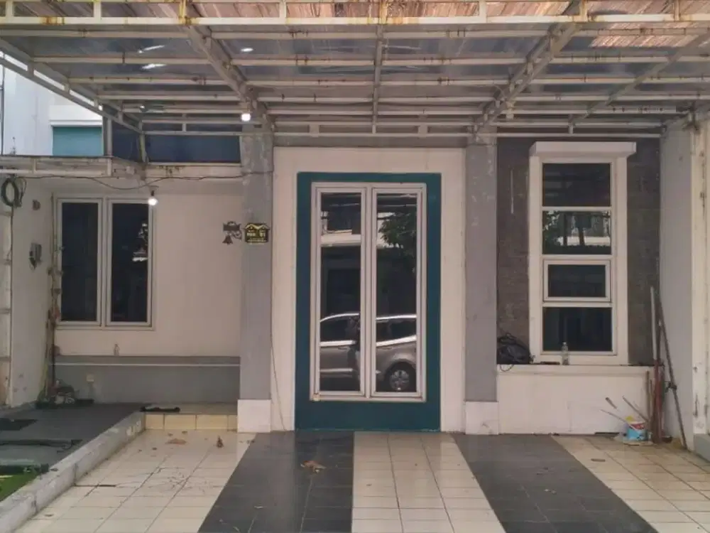 Rumah Michelia Gading Serpong, Seberang Kolam Cluster