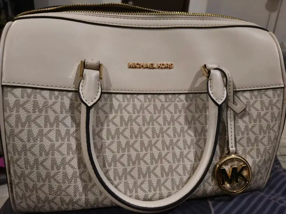 Tas wanita merk MK branded