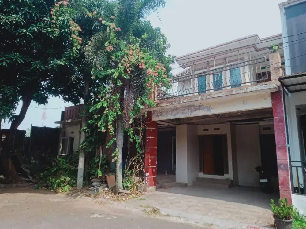 Rumah 2 Lantai SHM Hadap Utara Timur Harga Nego di Catalina Graha Raya Bintaro