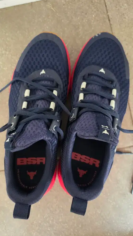 Sepatu Project Rock BSR