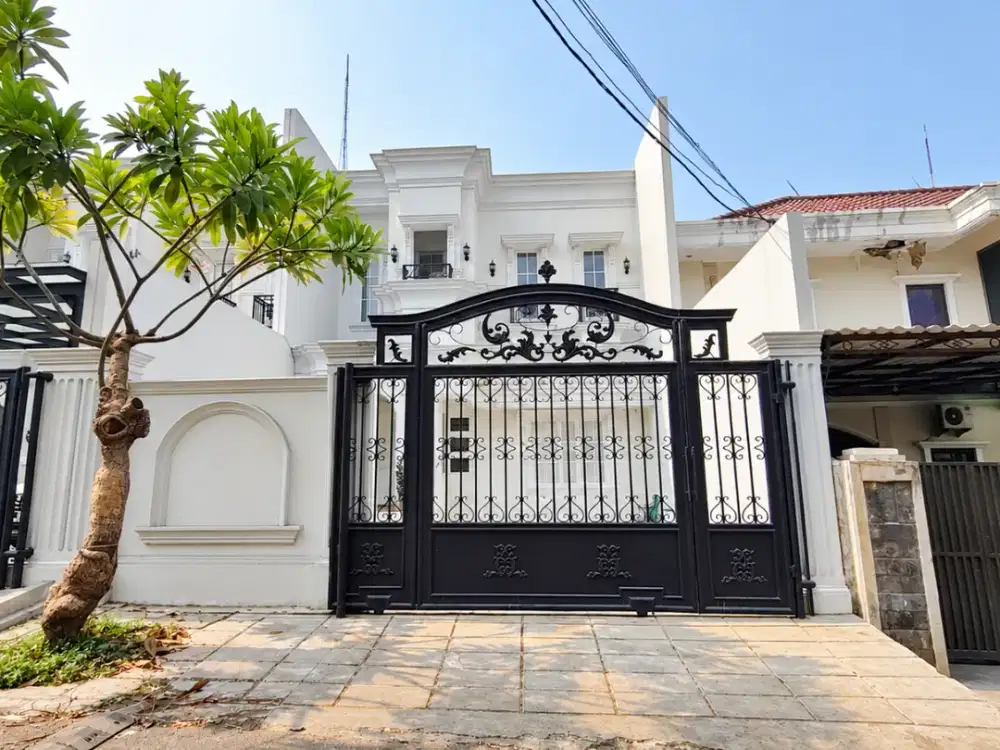 Rumah Baru Dengan Kolam Renang di Joglo Kembangan