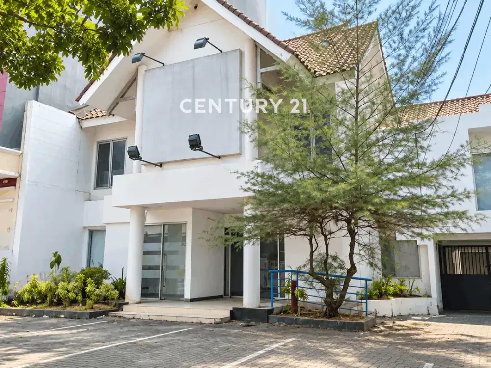 Rumah Mewah Di Jalan Utama Jendral Sudirman Nilai InvestasiTinggi