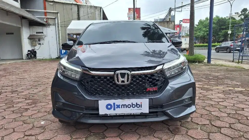 DP MURAH Honda Brio 1.2 RS Bensin-AT 2024 Abu-Abu C2DYE