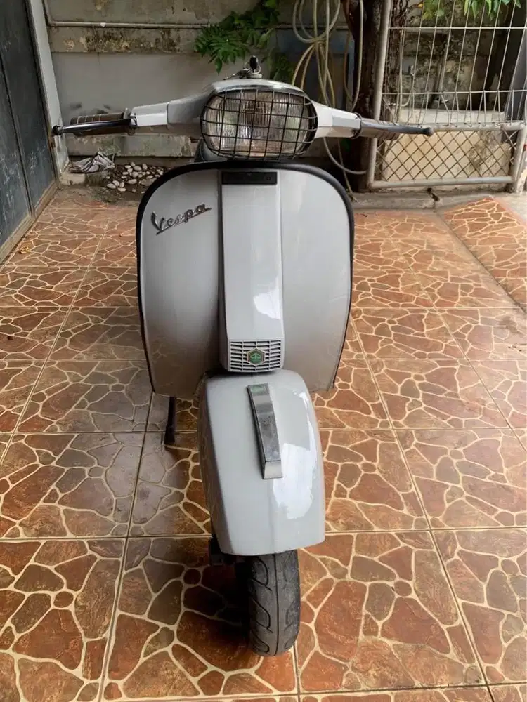Dijual Vespa Px MK 1 Tahun 1980