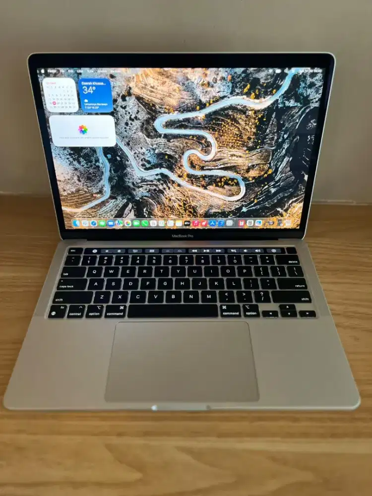 MacBook Pro 2020 M1 16/256 Touchbar