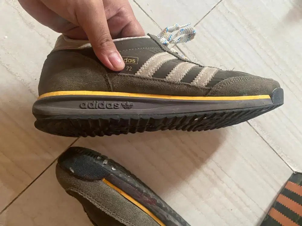 Sepatu adidas kalimantan