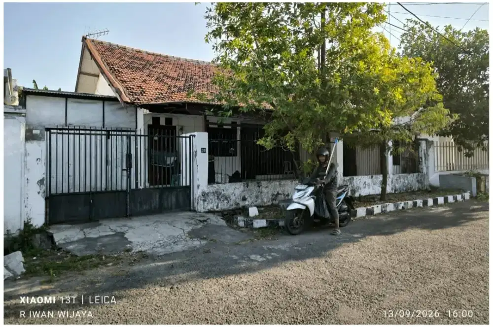 Dijual rumah di Rungkut Asri Barat Surabaya 2.75M/nego sudah SHM