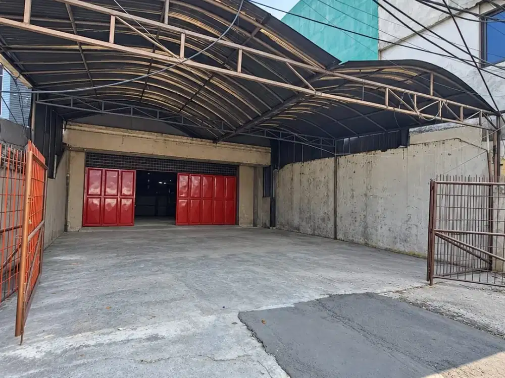 Disewakan Ruko lebar 9 atau gedung Office. Di Kranji. Bekasi Barat