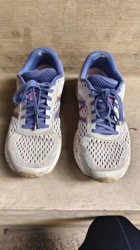 Sepatu olahraga NEW BALANCE