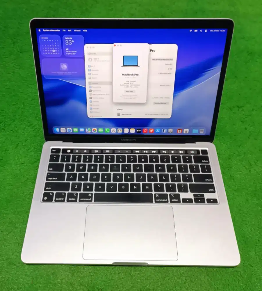 Apple MacBook Pro M1 2020 13inch M1 8/256 GB Silver Touchbar Murah