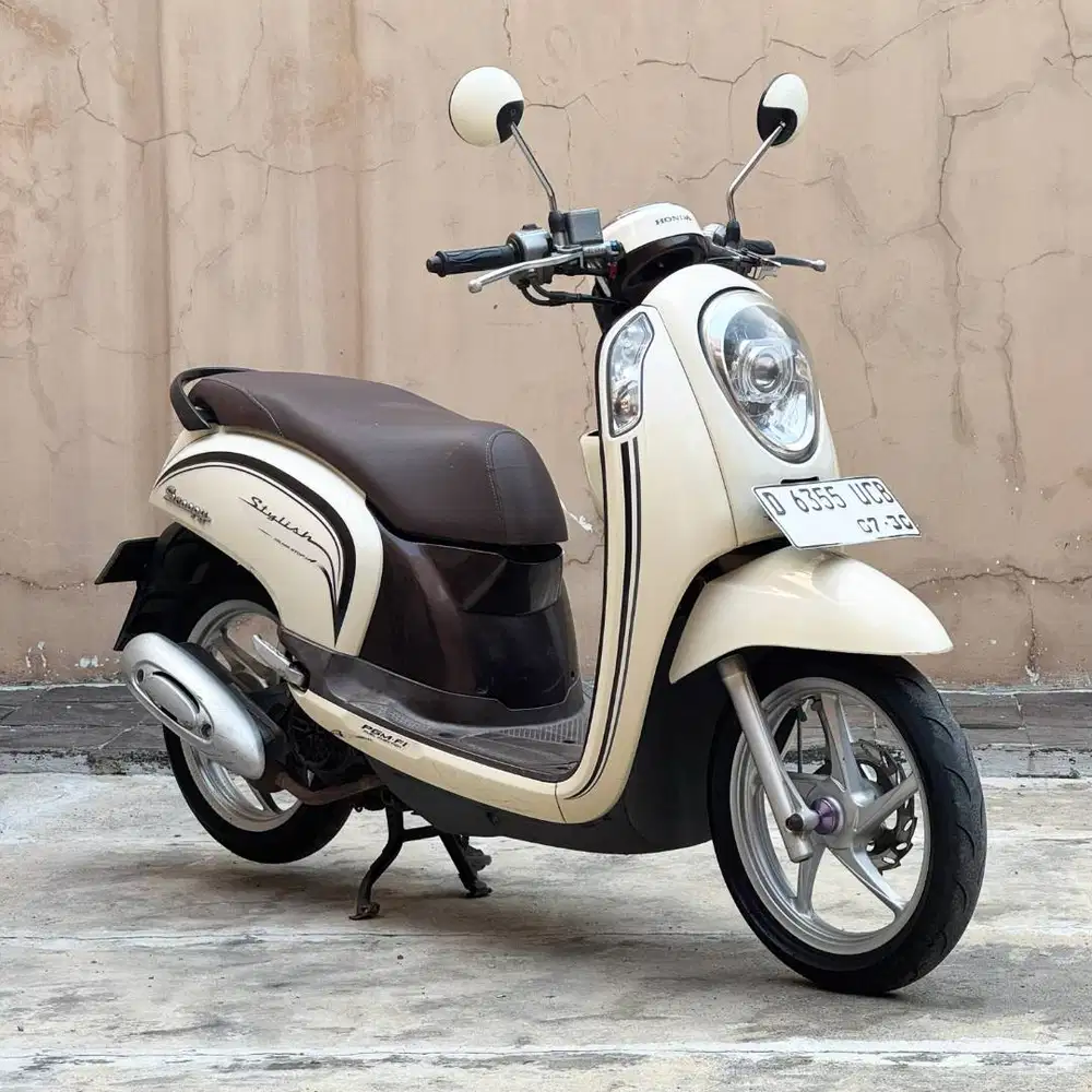 Honda Scoopy  2015 PGM-FI