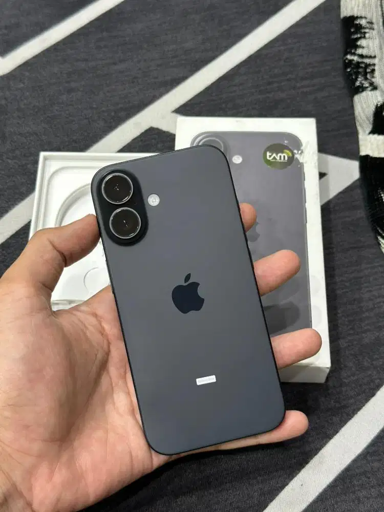 iPhone 16 128Gb iBox