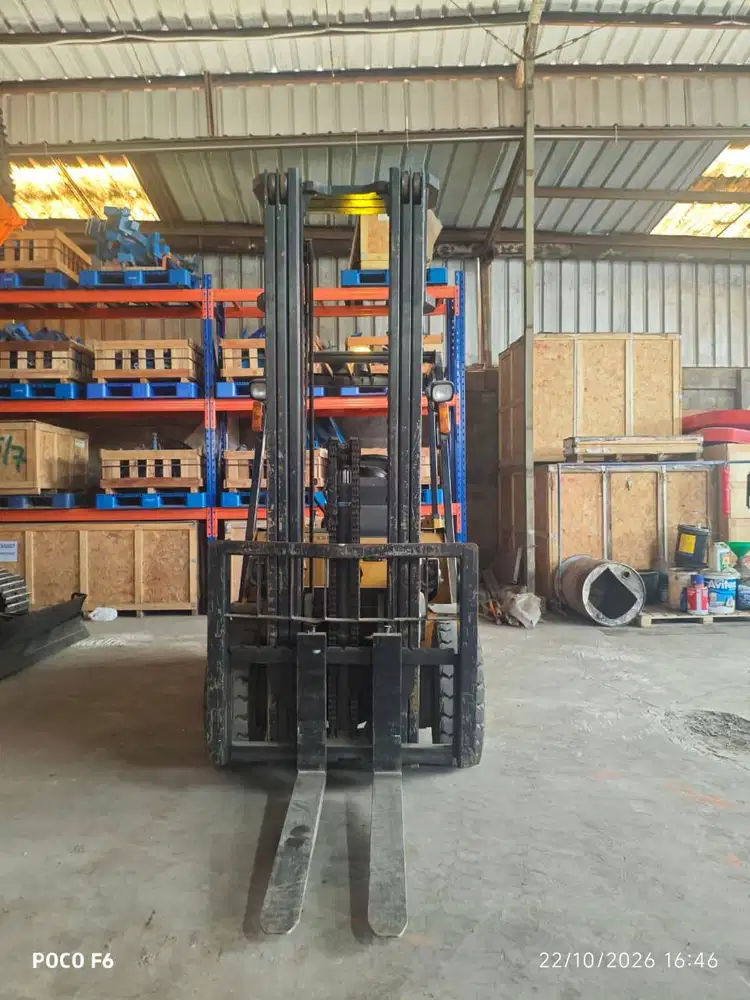 JUAL Forklift CAT 3 Ton tiang MAST 6 Meter