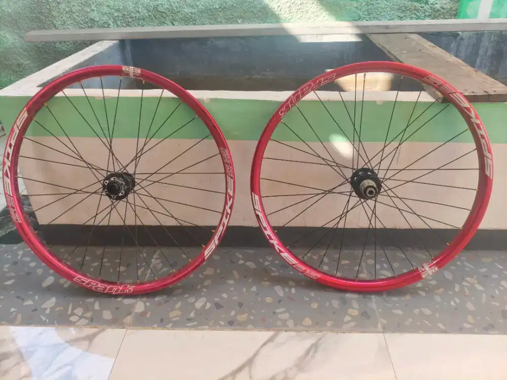 Rims spank Spike 26