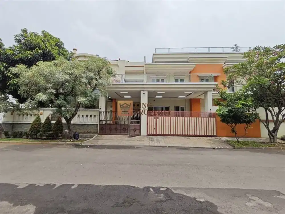 Jual Cepat 2 Rumah Gandeng/ Connecting! Rumah Mewah Dan Luas Di Puri Kencana,3,5 Lantai Full Interior, Posisi Hook