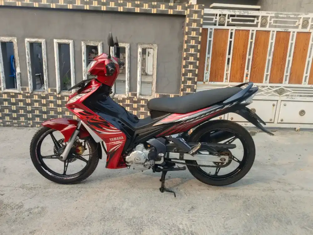 Yamaha Jupiter MX 135 non kopling thn 2007 di Tangerang.