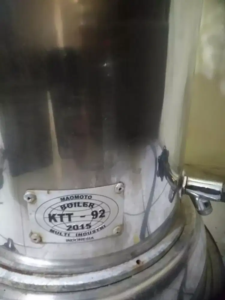 setrika uap laundry 10liter merk maomoto