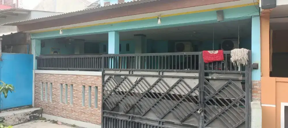 Rumah di jual dalam komplek
