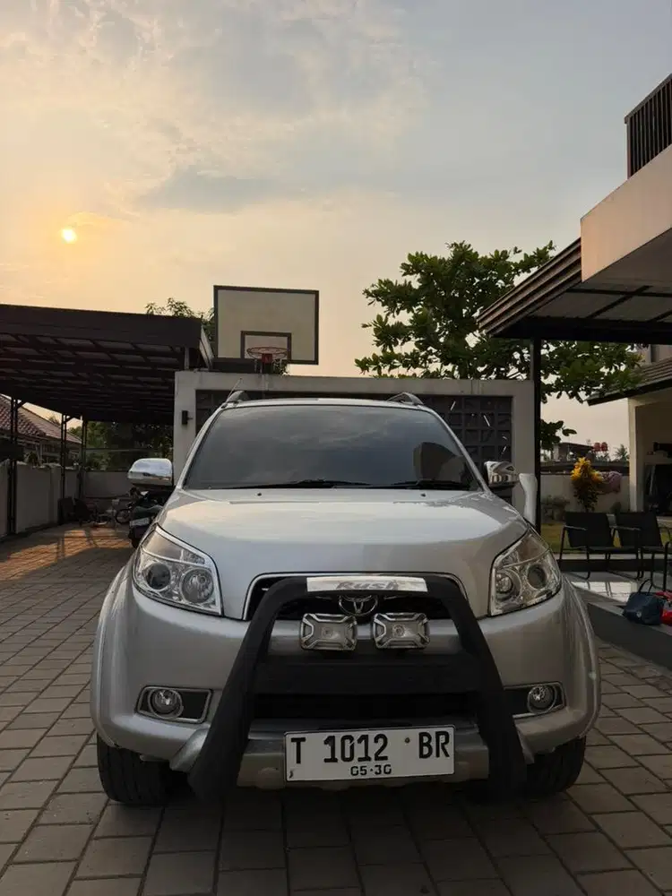 Bismillah for sale toyota rush 2010 tips S