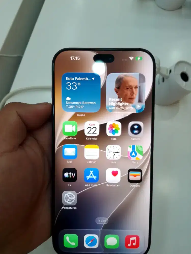 KREDIT HP IPHONE DUO SEGAMPANG ITU HANYA DI HOME KREDIT BUNGA 0%