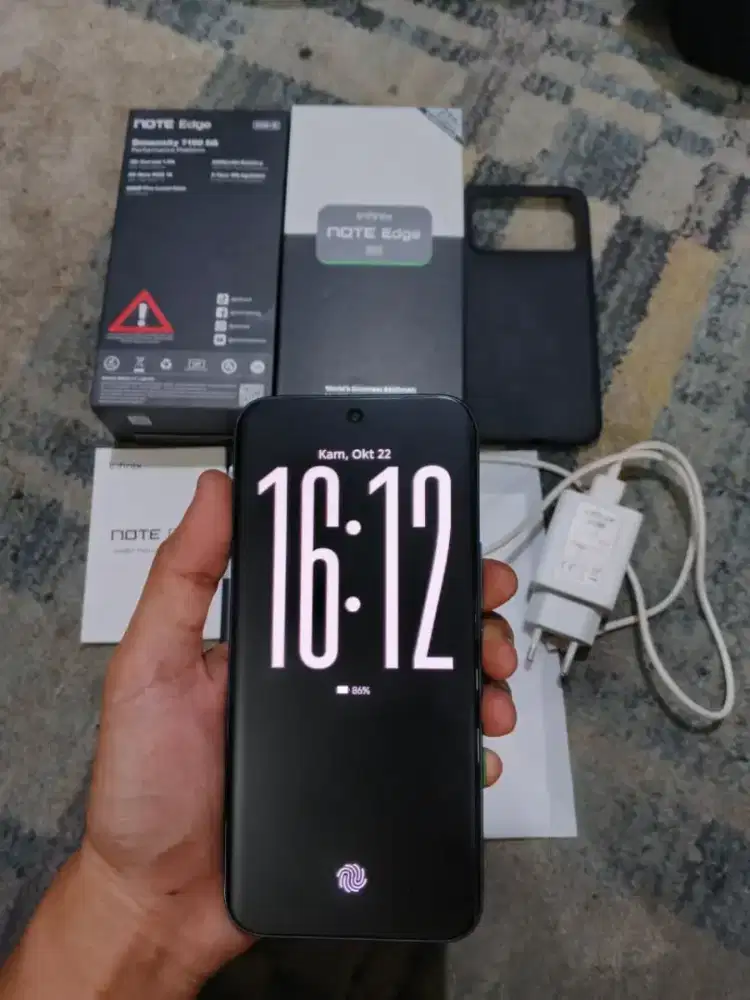 Infinix note edge 5g 8/256