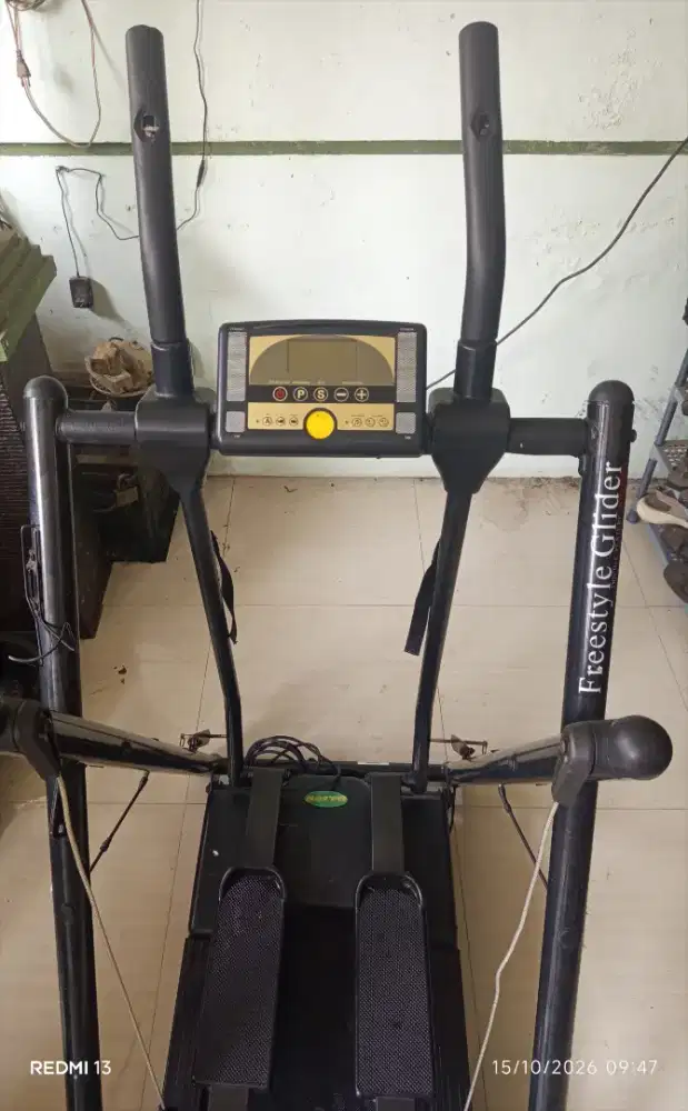 Treadmill 2 in 1 elektrik merk Nerva