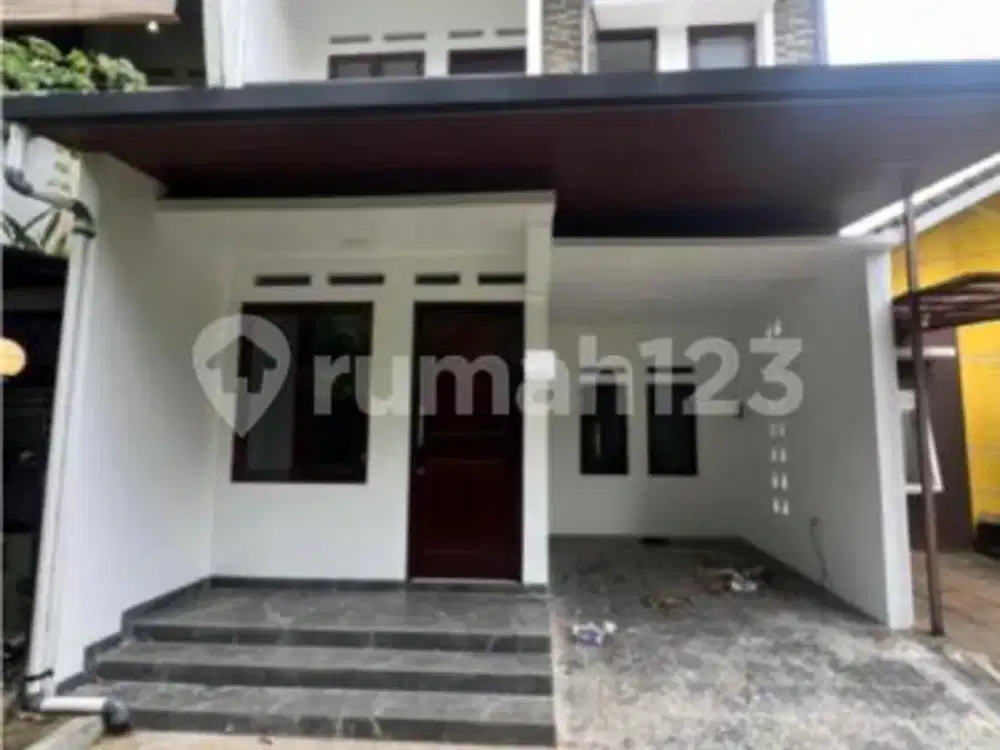 Rumah Baru 2.5 Lantai Lokasi Ciputat Akses Stasiun Jurangmangu
