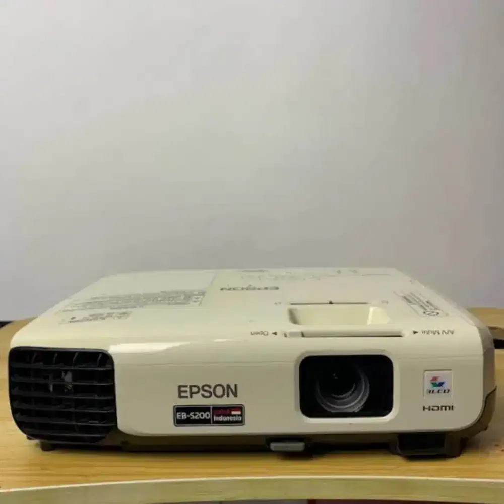 Epson EB S200 second