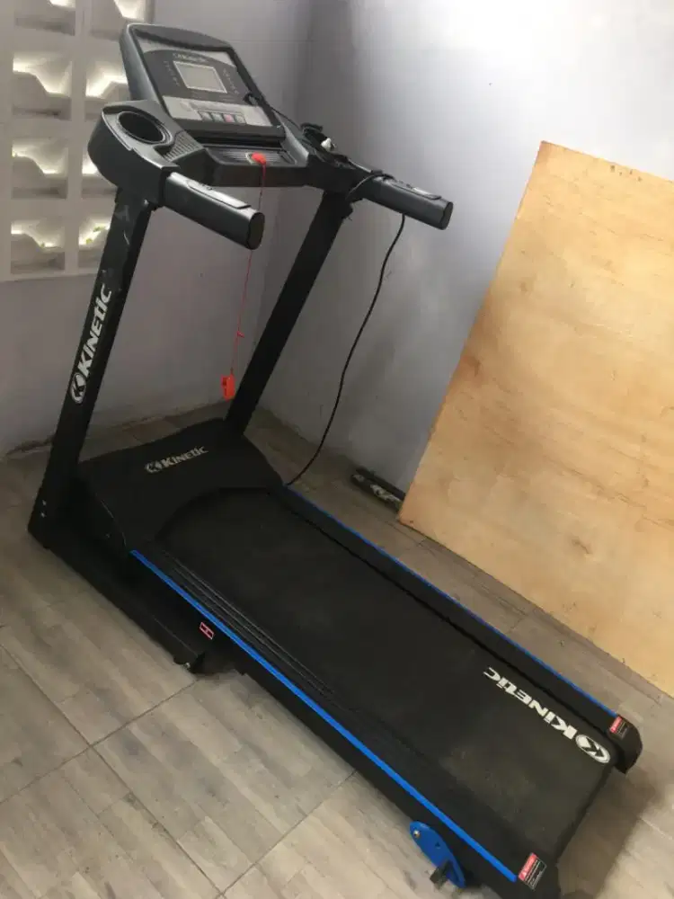 treadmill kinetic