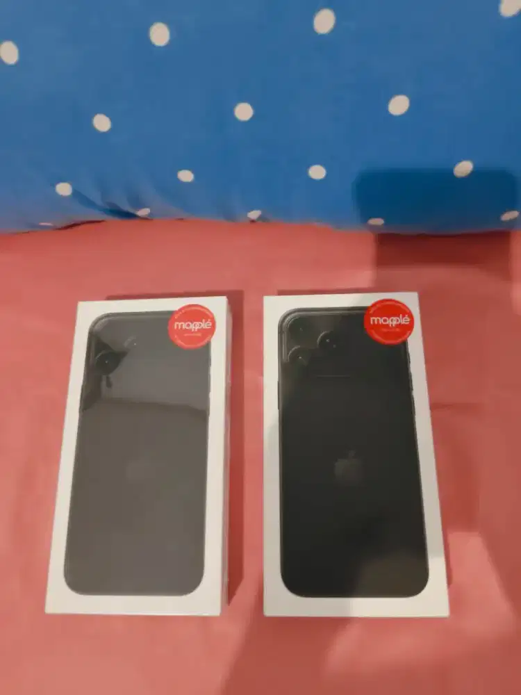 Handphone Iphone 18 Promax Ram 512 Black New Segel