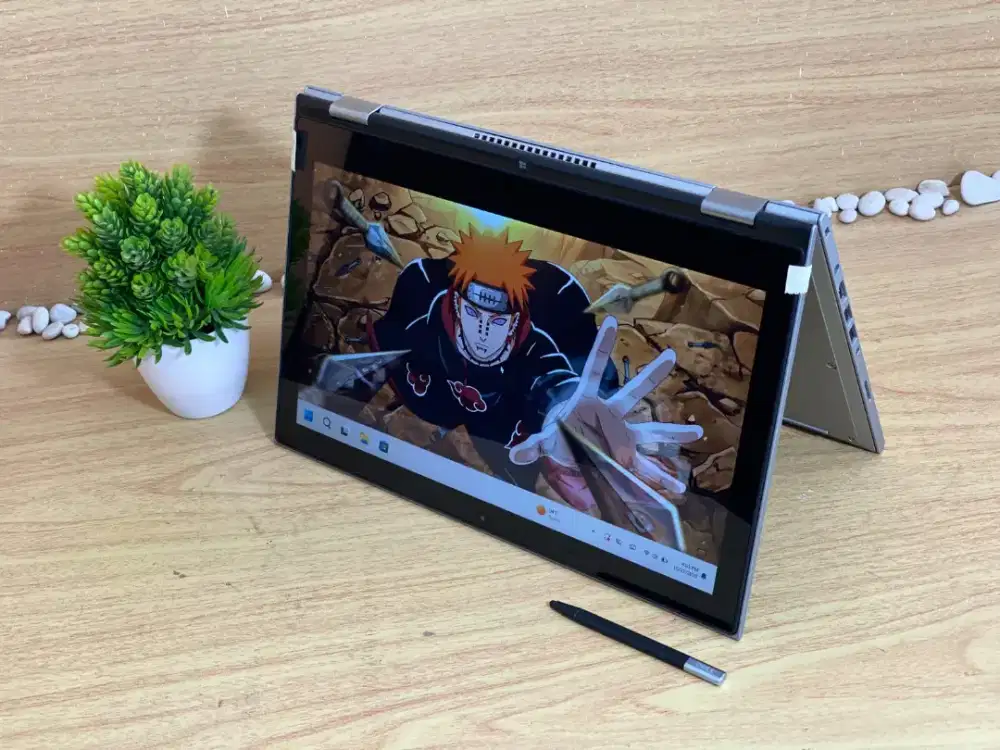 LAPTOP TOUCHSCREEN